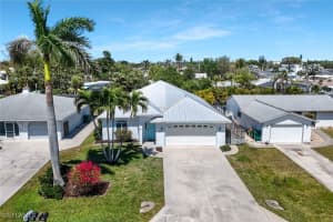 41 5th St, Bonita Springs