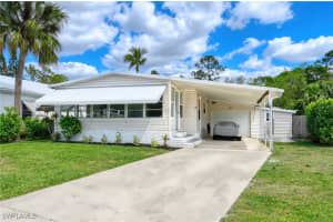 5 Creek Cir, Naples