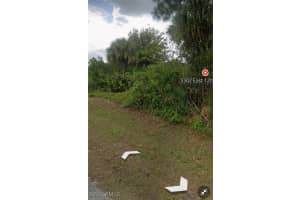 3302 12th Street, Lehigh Acres, FL 33972 - MLS#225029646