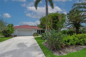11060 Orangewood Drive, Bonita Springs, FL 34135 - MLS#225029674