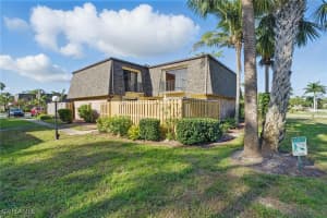 5540 Malt Dr 4, Fort Myers