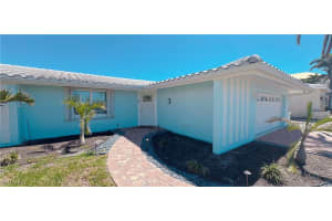11 Palmview Boulevard, Fort Myers Beach, FL 33931 - MLS#225029746