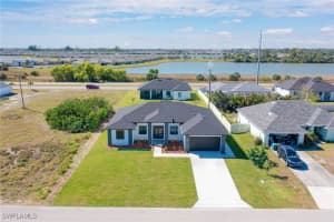 1022 8th Terrace, Cape Coral, FL 33993 Sold 05/19/25