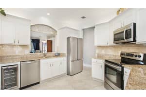 5705 Heron Lane, Naples, FL 34110 Sold 08/19/25