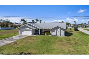 1201 El Dorado Pkwy W, Cape Coral