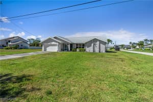 1201 El Dorado Parkway, Cape Coral, FL 33914 - MLS#225029847