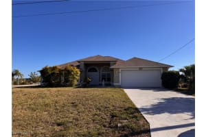 226 Ne 20th St, Cape Coral