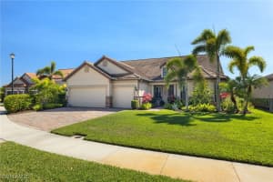 11807 Dixon Dr, Fort Myers