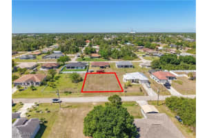 909 Adeline Avenue, Lehigh Acres, FL 33971 - MLS#225029965