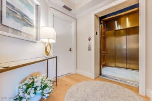 445 Cove Tower Drive, Naples, FL 34110 - MLS#225030036