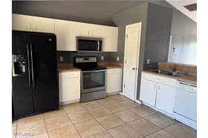 402 Banfield Place, Lehigh Acres, FL 33974 - MLS#225030155