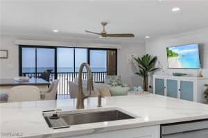 6660 Estero Boulevard, Fort Myers Beach, FL 33931 Sold 04/14/25