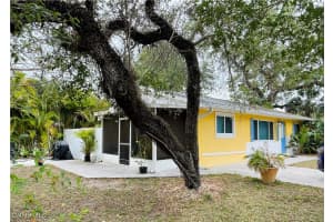 27777 Quinn Street, Bonita Springs, FL 34135 - MLS#225030228