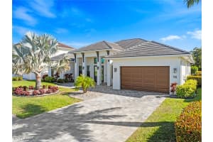 14 Willoughby Drive, Naples, FL 34110 - MLS#225030241