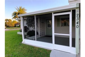 2340 Jacaranda Ct, Lehigh Acres