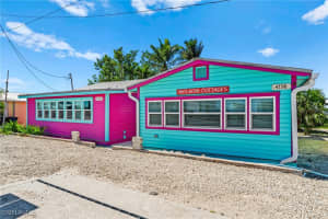 4760 Pine Island Rd Nw, Matlacha