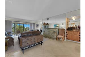 1510 Imperial Golf Course Boulevard, Naples, FL 34110 - MLS#225030377