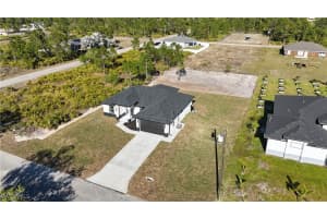 1320 Dixie Avenue, Lehigh Acres, FL 33972 Sold 05/09/25