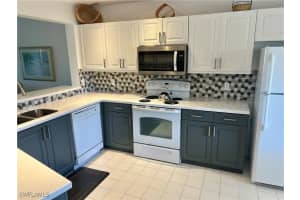 185 Gabriel Circle, Naples, FL 34104 - MLS#225030439