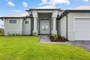 1319 40th Place, Cape Coral, FL 33993 - MLS#225030501