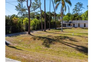 4110 Pine Ridge Road, Naples, FL 34119 Sold 06/18/25