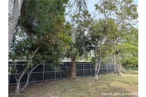 2809 Thomas Street, Fort Myers, FL 33916 Sold 05/06/25