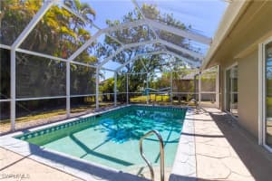 209 Pinehurst Cir, Naples