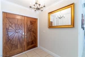 209 Pinehurst Circle, Naples, FL 34113 - MLS#225030616