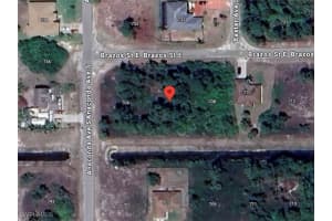 706 Brazos Street, Lehigh Acres, FL 33974 - MLS#225030651