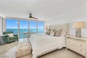 4651 Gulf Shore Boulevard, Naples, FL 34103 Sold 08/21/25