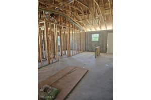 2505 15th Street, Lehigh Acres, FL 33971 - MLS#225030688