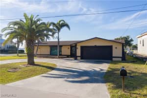 2218 36th Street, Cape Coral, FL 33904 Sold 04/17/25