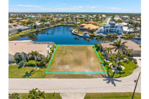 2435 St Davids Island Court, Punta Gorda, FL 33950 Sold 08/08/25