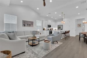 7242 Saona Ct, Naples