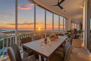 13675 Vanderbilt Dr 1107, Naples