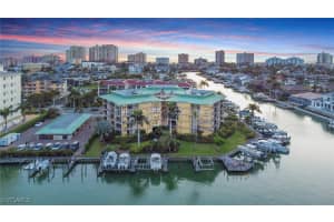 845 Collier Ct 503, Marco Island