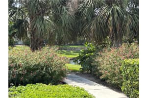 537 Tierra Mar Lane, Naples, FL 34108 Sold 05/28/25