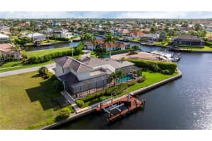951 Beaver Court, Marco Island, FL 34145 - MLS#225031077