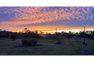 17950 Oak Creek Road, Alva, FL 33920 Sold 05/29/25