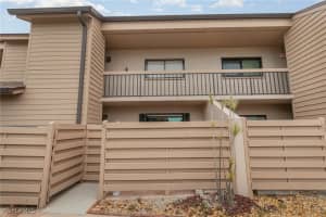 898 Buttonwood Drive, Fort Myers Beach, FL 33931 - MLS#225031137