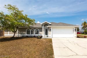 8189 Cypress Drive, Fort Myers, FL 33967 Sold 04/11/25