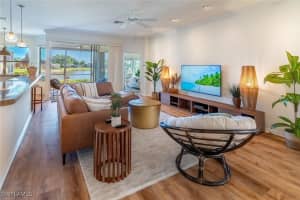 1896 Crestview Way, Naples, FL 34119 - MLS#225031196