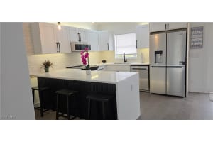 431 18th Avenue, Naples, FL 34120 Sold 05/19/25