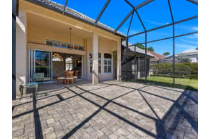 11801 Pinewood Lakes Drive, Fort Myers, FL 33913 Sold 05/15/25