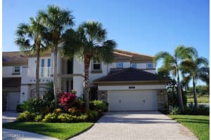 9221 Quartz Ln 9-102, Naples
