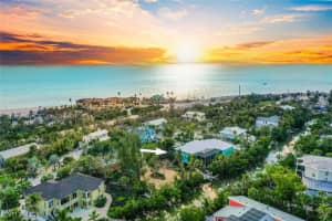 6450 Pine Ave, Sanibel
