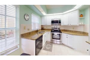 13020 AMBERLEY Court, Bonita Springs, FL 34135 - MLS#225031497