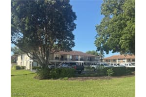 4211 Chantelle Dr C203, Naples