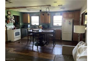 3809 4th Street, Lehigh Acres, FL 33976 - MLS#225031545