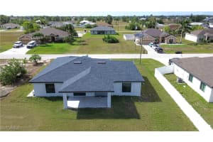 415 18th Terrace, Cape Coral, FL 33993 - MLS#225031576